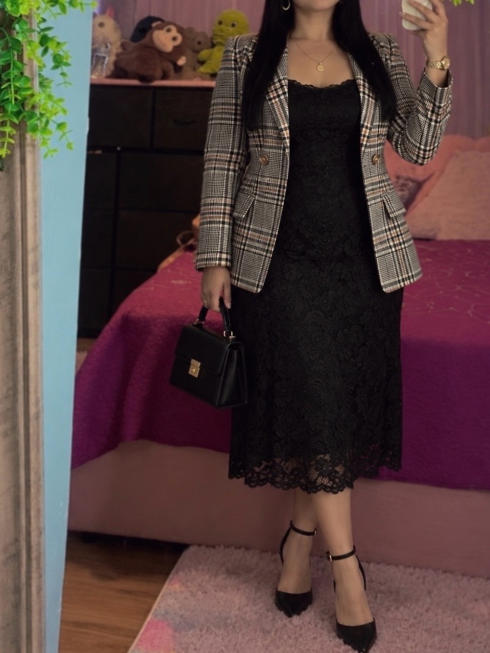 Classic Black Lace Midi Skirt - Elegant Evening Wear